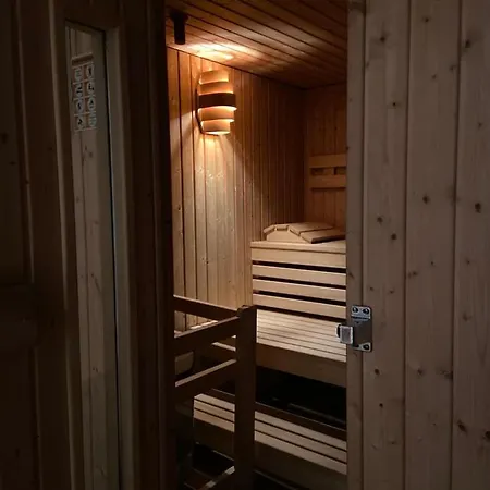 Gemuetliches Doppelzimmer Mit Balkon Und Saunaoption Nordschwarzwald Appartamento